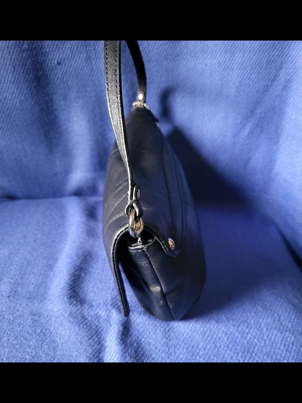 Coach Black Leather Turn-Lock Wristlet Clutch - Picture 6 of 13